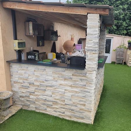Loue Chalet De 11M2 Auribeau-sur-Siagne Eksteriør bilde
